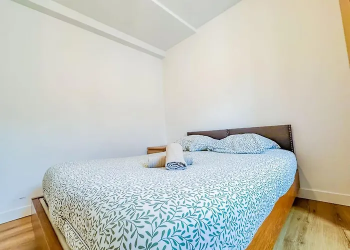 Escapade A 3 Grande Terrasse Et Parking Prive * クレルモン・フェラン